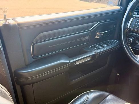 Used 2022 RAM 2500 Limited AWD/4WD image 21