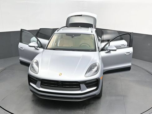 New 2026 Porsche Macan AWD/4WD image 45