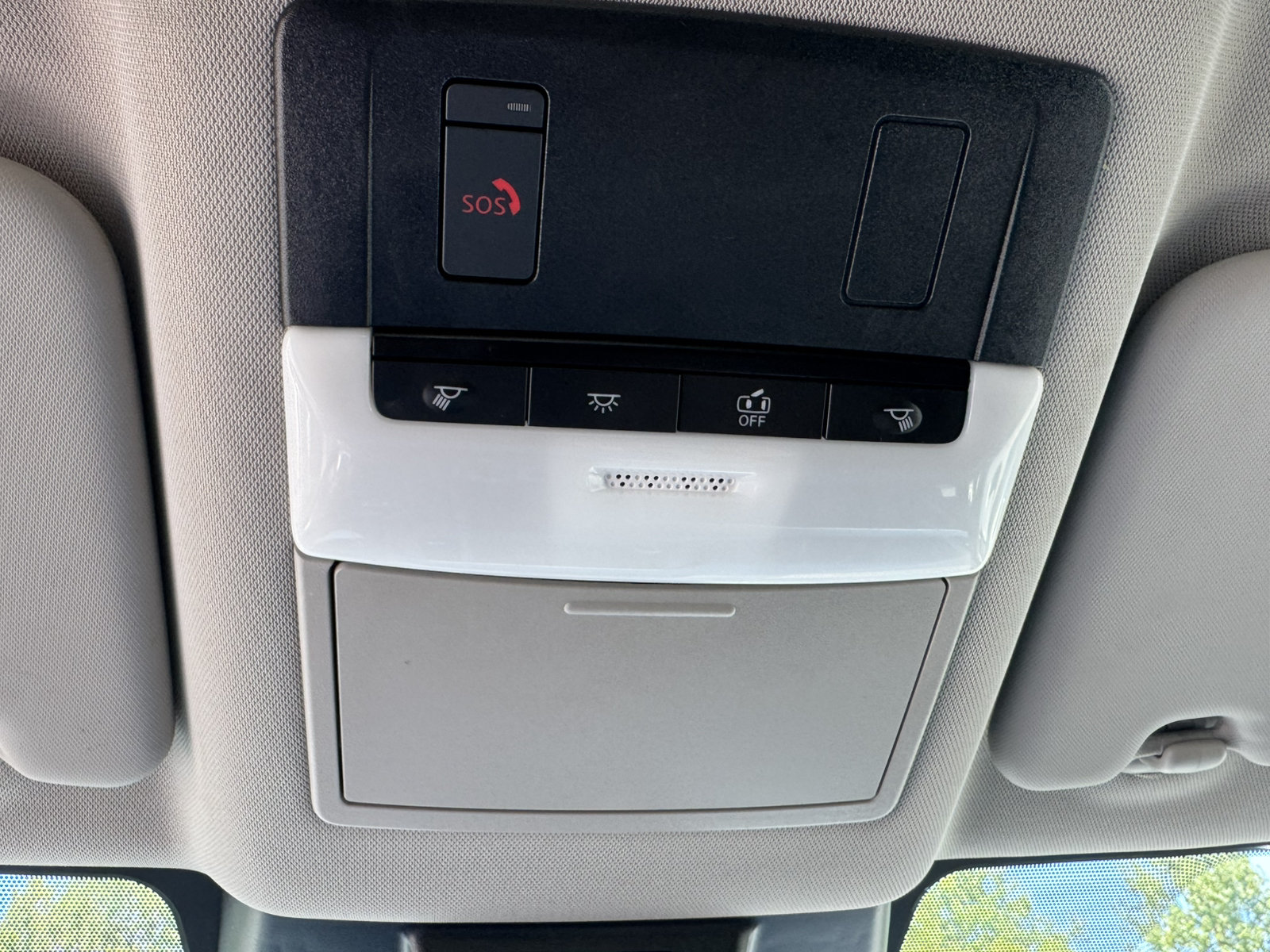 Used 2024 Nissan Rogue SV AWD/4WD image 26