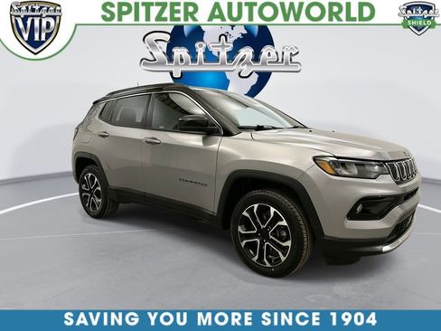 Used 2023 Jeep Compass Limited AWD/4WD image 3