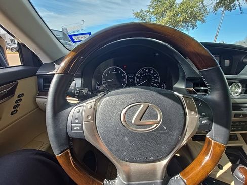 Used 2015 Lexus ES 350 image 14