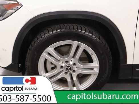 Used 2022 Mercedes-Benz GLA 250 4MATIC image 9