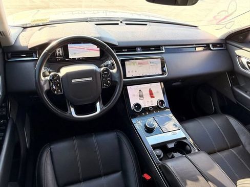 Used 2018 Land Rover Range Rover Velar S AWD/4WD image 8