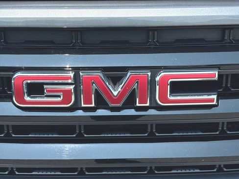 Used 2020 GMC Sierra 1500 Elevation w/ Elevation Value Package AWD/4WD image 30