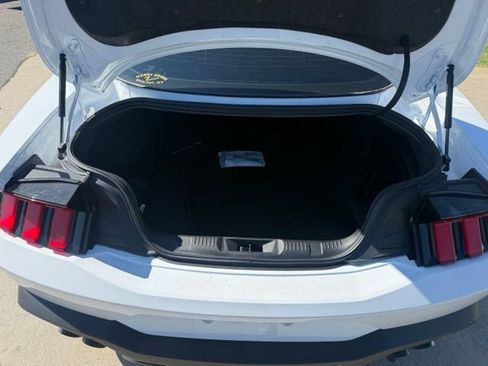 Used 2025 Ford Mustang Premium RWD image 7