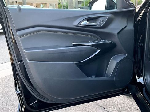 Used 2024 Chevrolet Trax LT image 21