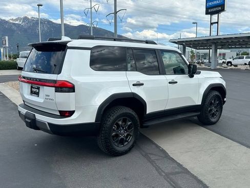 Used 2024 Lexus GX 550 AWD/4WD image 26