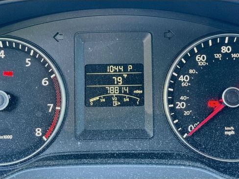 Used 2012 Volkswagen Jetta SE FWD image 6