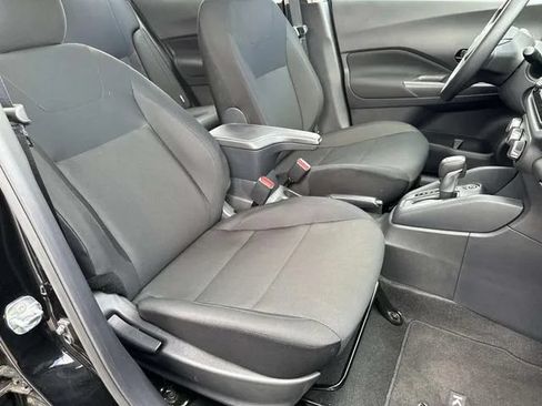 Used 2025 Nissan Kicks Play S FWD image 27