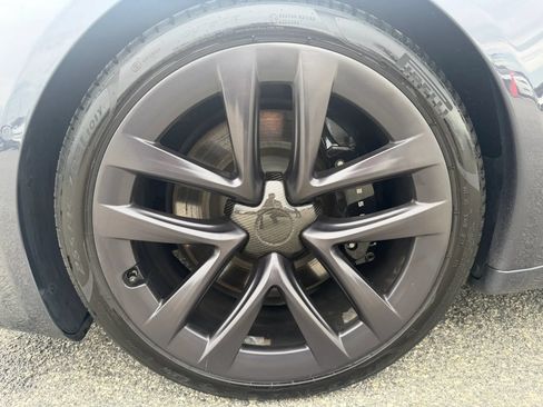 Used 2021 Tesla Model S Plaid AWD/4WD image 30