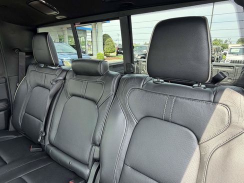 Used 2023 RAM 1500 Limited w/ Night Edition AWD/4WD image 30