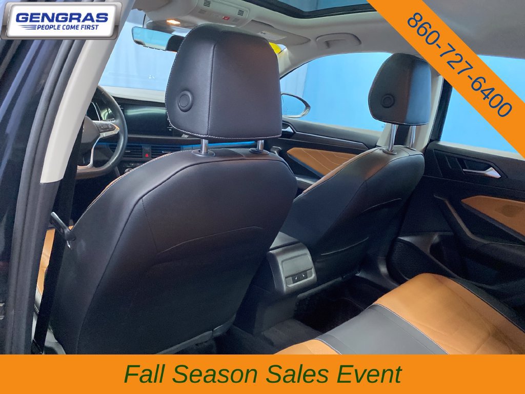 Used 2024 Volkswagen Jetta SEL FWD image 27