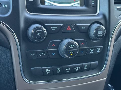 Used 2017 Jeep Grand Cherokee Laredo image 22