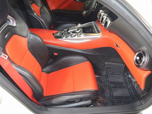 Used 2016 Mercedes-Benz AMG GT S image 16