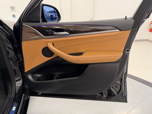 Used 2024 BMW X4 M40i w/ Premium Package image 49