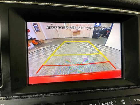 Used 2017 Hyundai Elantra Limited image 19