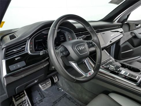 Used 2022 Audi SQ7 Premium Plus w/ SQ7 Executive Package AWD/4WD image 4