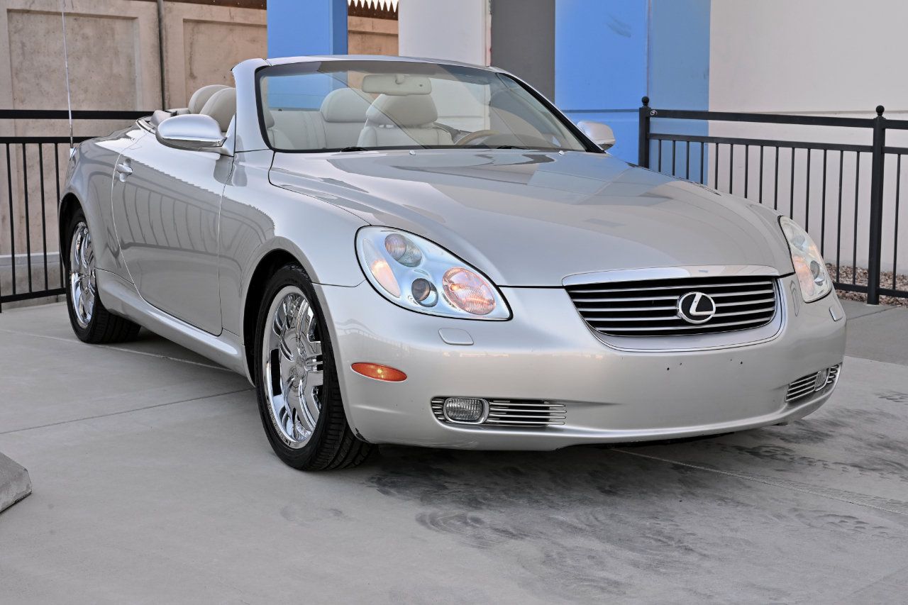 Used 2002 Lexus SC 430 Convertible RWD image 9