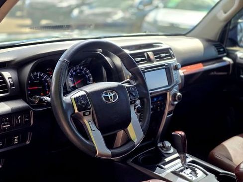 Used 2018 Toyota 4Runner Limited AWD/4WD image 15
