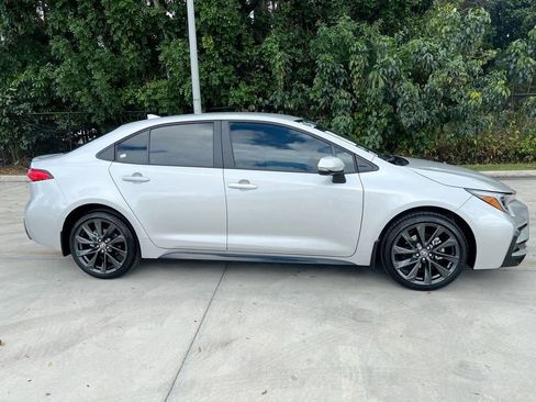 Used 2026 Toyota Corolla SE image 8