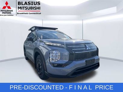 Used 2025 Mitsubishi Outlander AWD