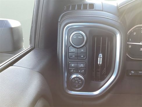 Used 2023 GMC Sierra 2500 Denali w/ Denali Ultimate Package image 20