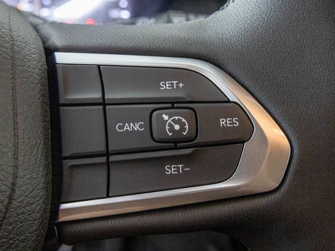 New 2026 Jeep Compass Latitude AWD/4WD image 28