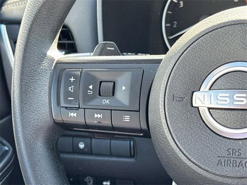 Certified 2024 Nissan Rogue SV image 9