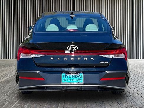 New 2026 Hyundai Elantra Limited image 4