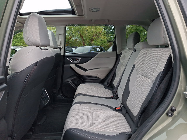 Used 2021 Subaru Forester Premium AWD/4WD image 10