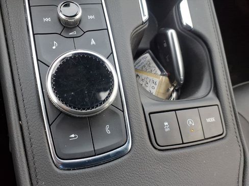 Used 2023 Cadillac XT4 Sport image 16