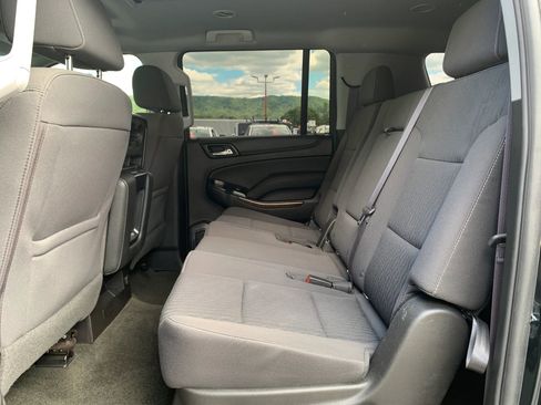 Used 2017 Chevrolet Suburban LS w/ Skid Plate Package AWD/4WD image 28