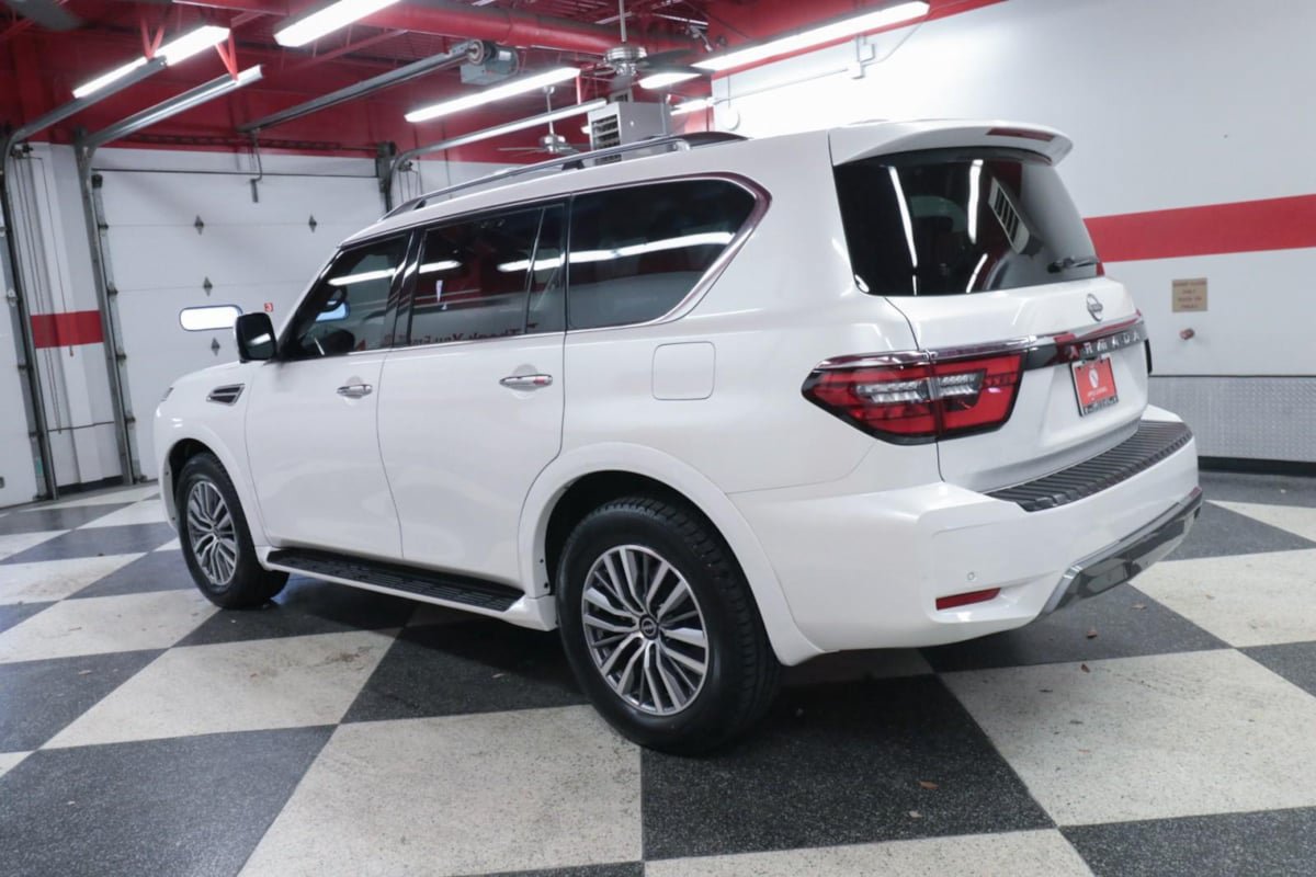 Used 2023 Nissan Armada SL w/ Cargo Package RWD image 6