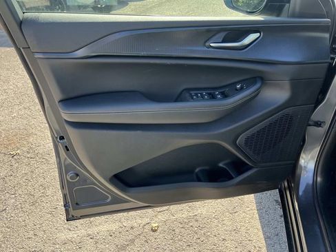 New 2025 Jeep Grand Cherokee Laredo X w/ Luxury Tech Group I image 20