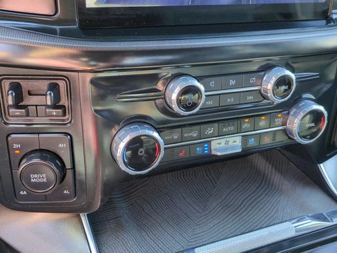 Used 2023 Ford F150 Platinum AWD/4WD image 23