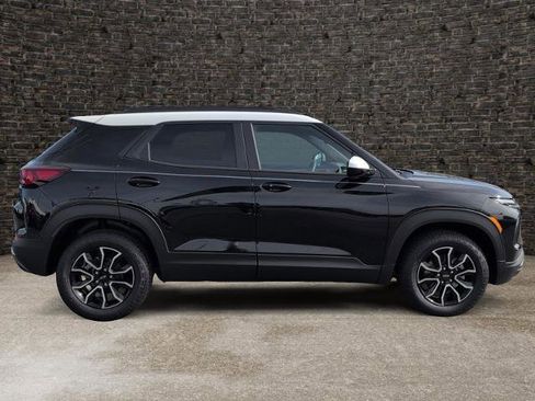 New 2026 Chevrolet TrailBlazer ACTIV w/ Driver Confidence Package AWD/4WD image 3