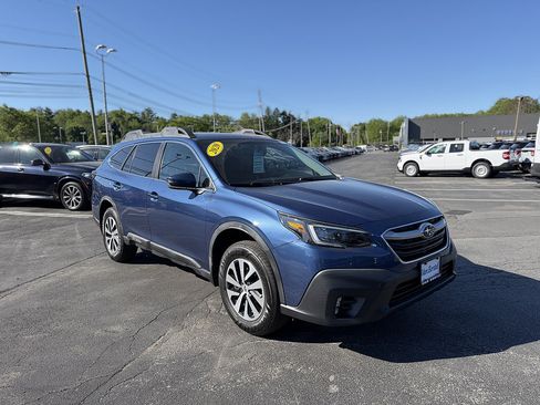 Used 2020 Subaru Outback Premium AWD/4WD image 9