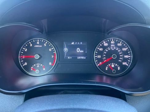 Used 2018 Kia Optima LX w/ 17" Alloy Wheels Package image 7