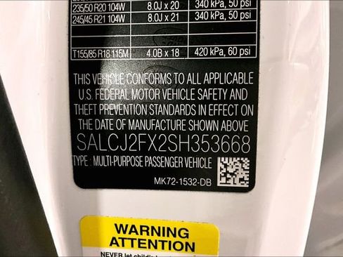 Certified 2025 Land Rover Discovery Sport S image 34