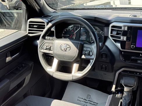 Used 2025 Toyota Tundra SR5 w/ SR5 Convenience Package AWD/4WD image 19