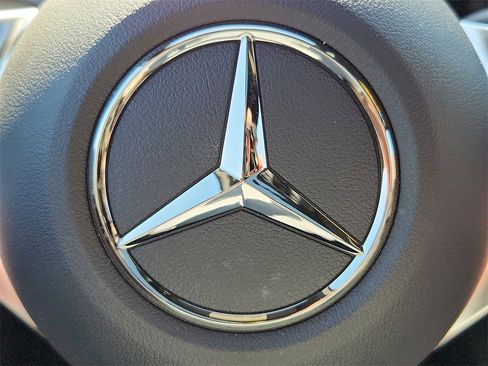 Certified 2024 Mercedes-Benz EQB 250+ image 24