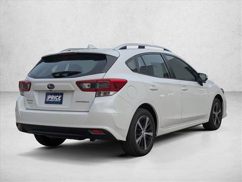 Used 2022 Subaru Impreza Premium image 5