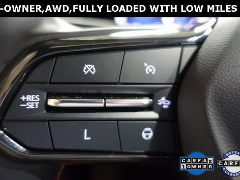 Used 2024 Chevrolet Traverse RS image 13