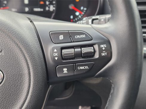 Used 2018 Kia Sorento SX image 25