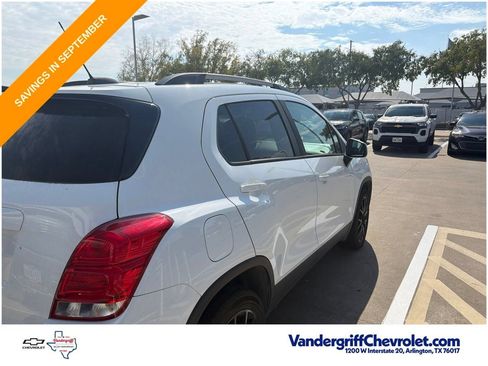 Used 2021 Chevrolet Trax LT w/ Sport Edition AWD/4WD image 8