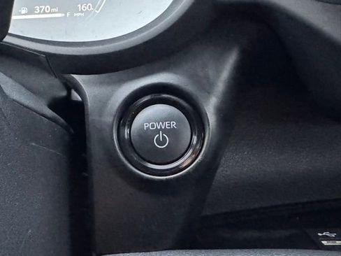 Used 2025 Toyota Sienna Limited AWD/4WD image 33