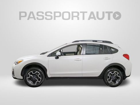 Used 2016 Subaru Crosstrek 2.0i Premium image 2