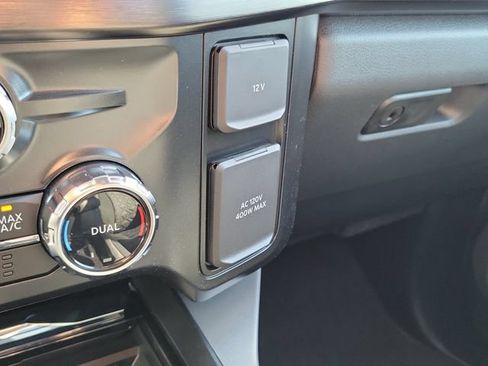 New 2026 Ford F250 Lariat w/ Black Appearance Package AWD/4WD image 33