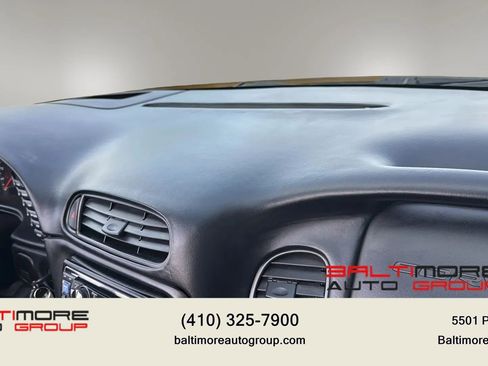 Used 2002 Chevrolet Corvette Convertible w/ Preferred Equipment Group2 RWD image 35