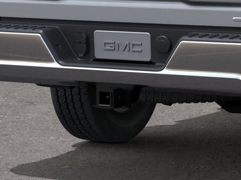 New 2026 GMC Sierra 2500 SLE w/ Preferred Package image 14